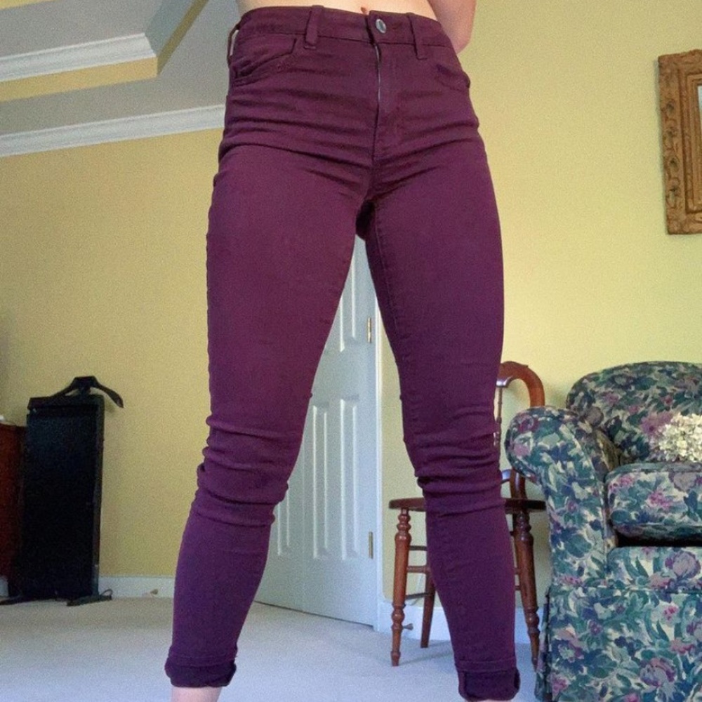 American Eagle Maroon Skinny Jeans